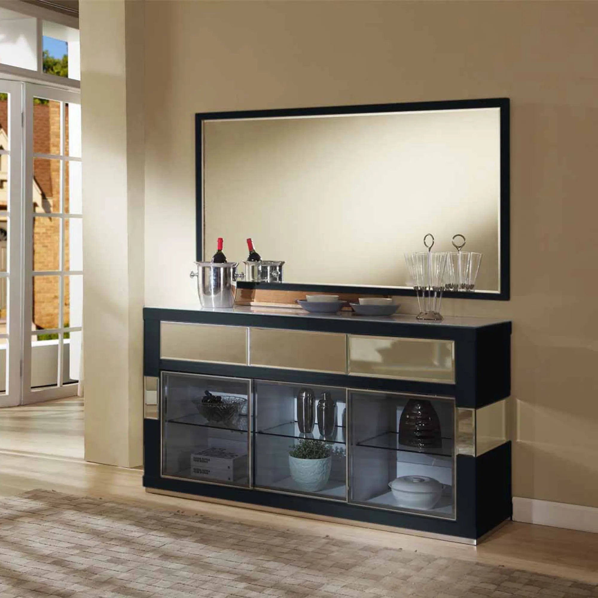 VICTOR SIDEBOARD ONLY